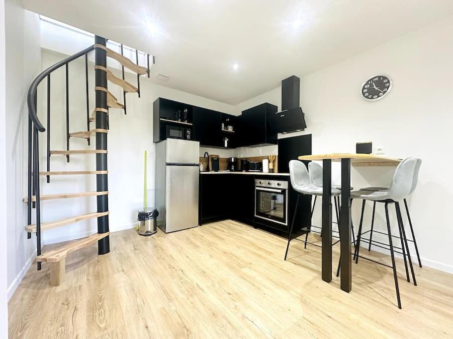 Jungle Appartement Avec Terrasse ラン エクステリア 写真
